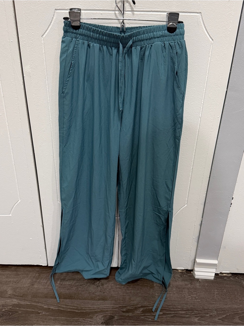 NWOT Halara Blue Breezeful Highwaisted Drawstring Casual Joggers - Picture 4 of 13